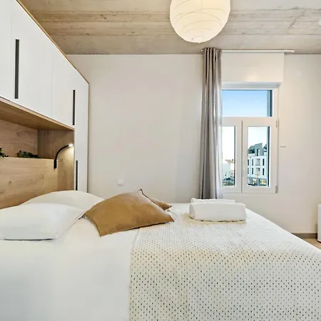 Dormitory In Imma Chic Coliving Spaces Hostel Hesperange
